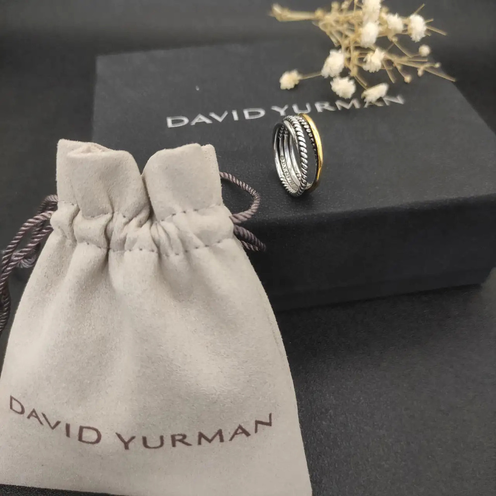 David Yurman Buttoned Single Cylindrical Two-Color Ring - Picture 3 of 7